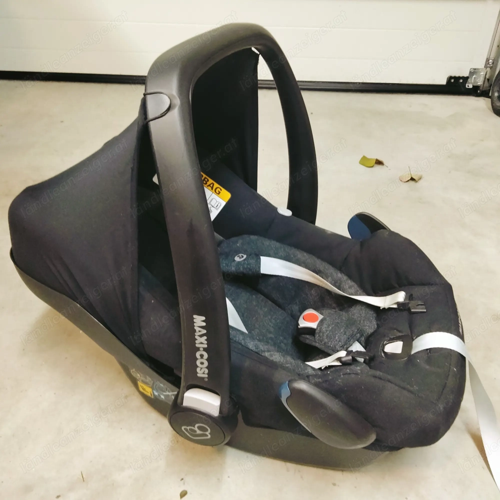 Babyschale mit isofix station 