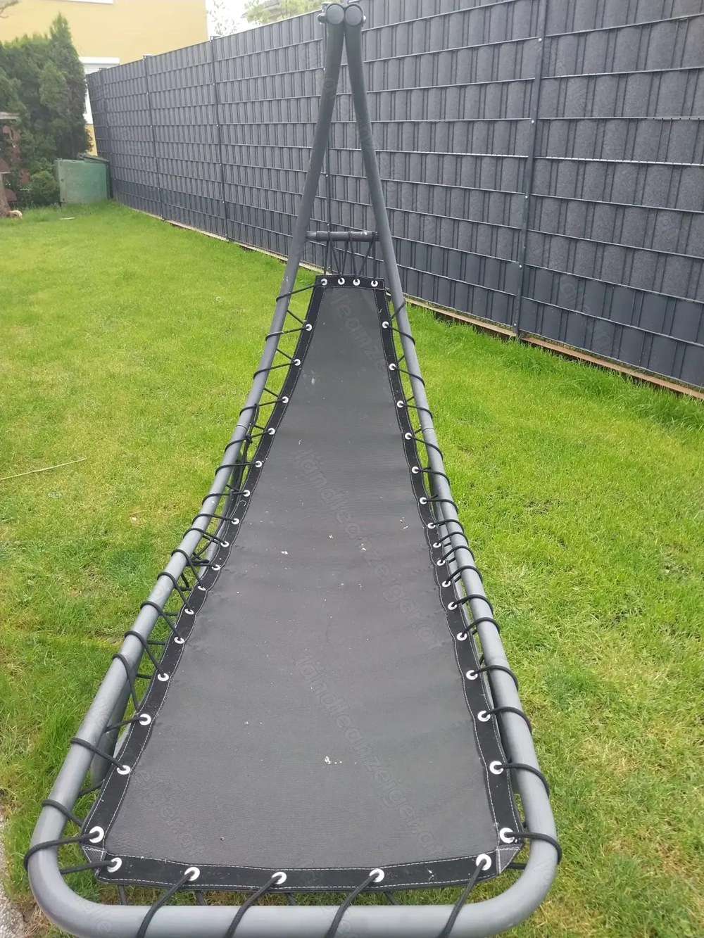 wienter preis    schaukelliege hochwertig mit auflage 55,00  