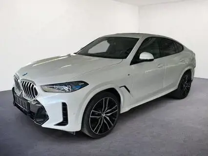 BMW X6 xDrive 30d M SPORT/LED/AHK/PANO-DA/HK 210 kW (286 PS), Automatik, Allrad