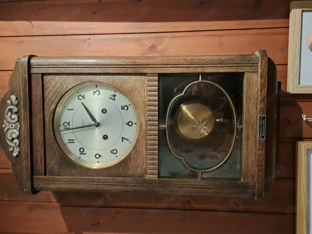 Verkaufe antike Wanduhr