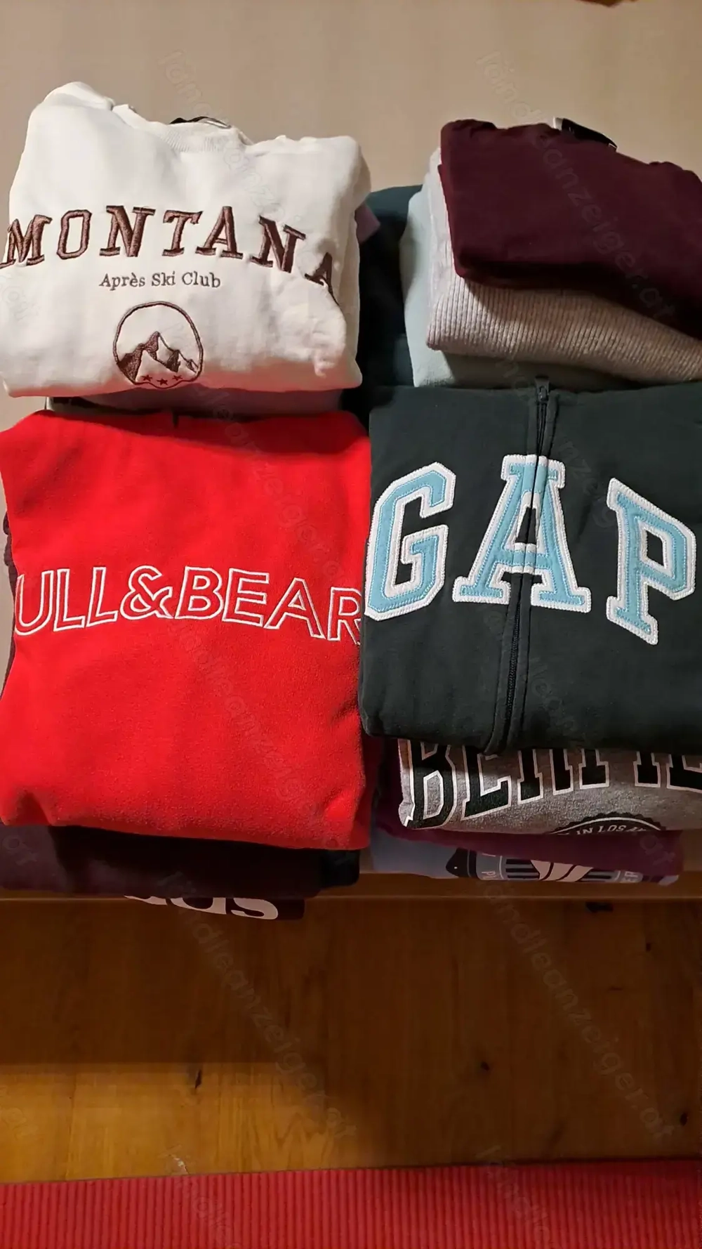 Pullis, lange Jacken