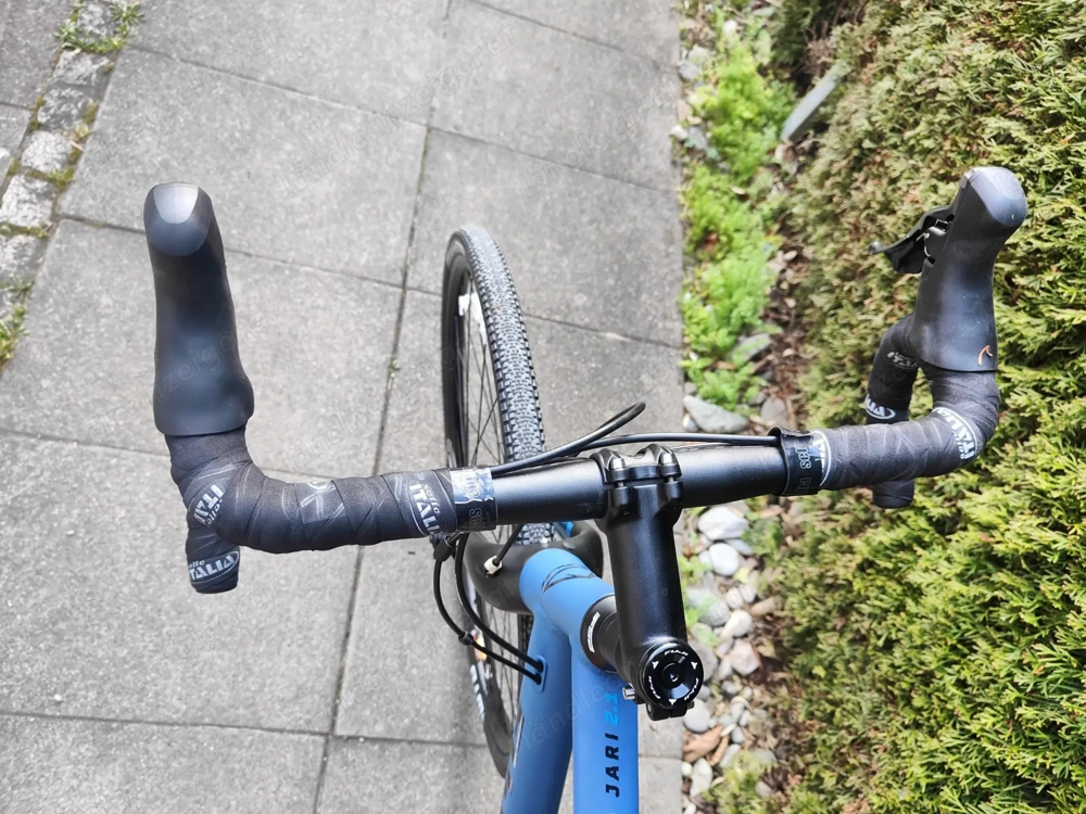 Gravelbike Fuji Jari 2.1