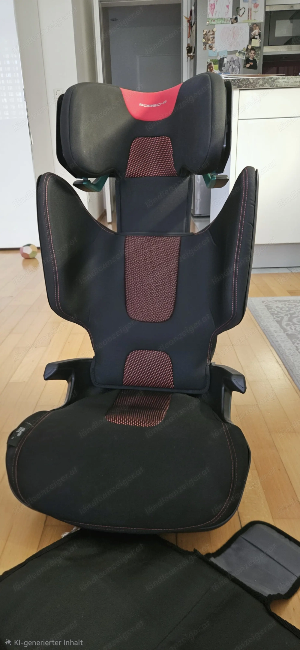 Porsche Kindersitz Junior Seat i-Size kaum benutzt - wie neu