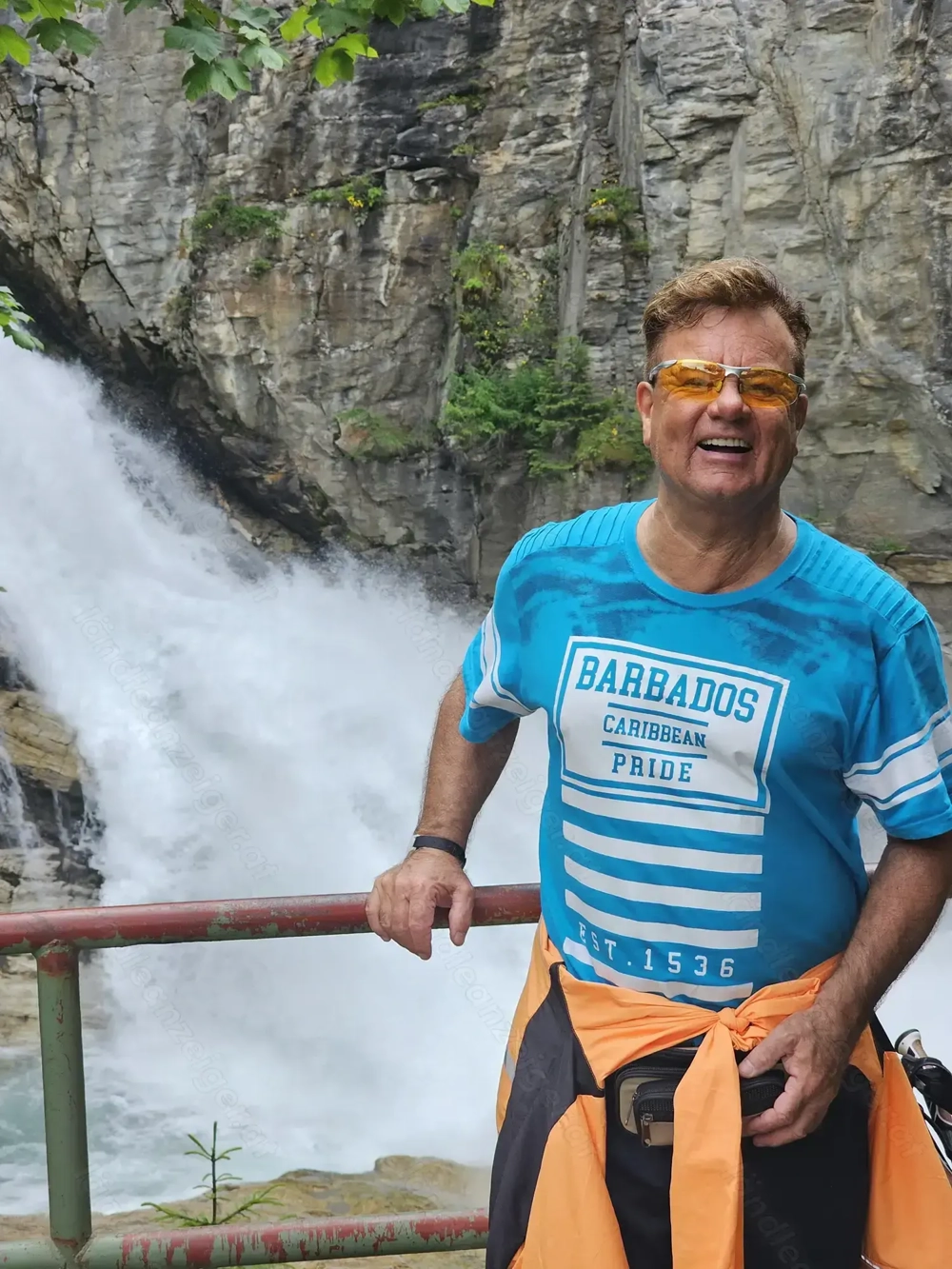 Lebensfreudige, gepflegte Dame gesucht