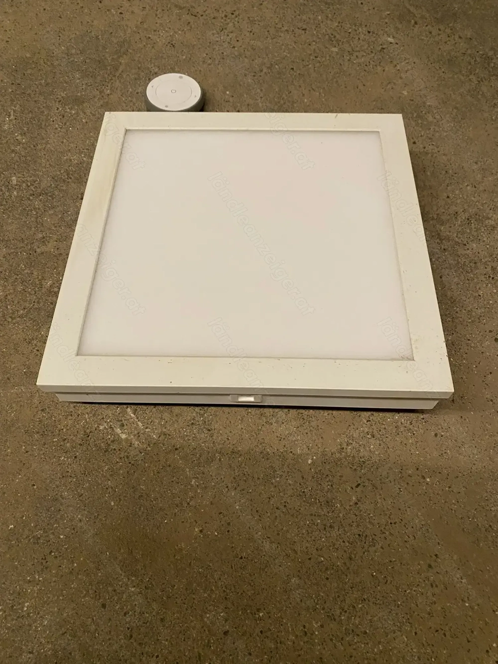 Deckenleuchte mit Dimmfunktion