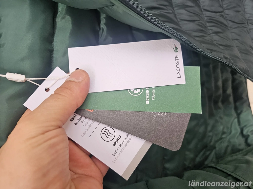 Winterjacke Lacoste Original Neu mit Etikett.