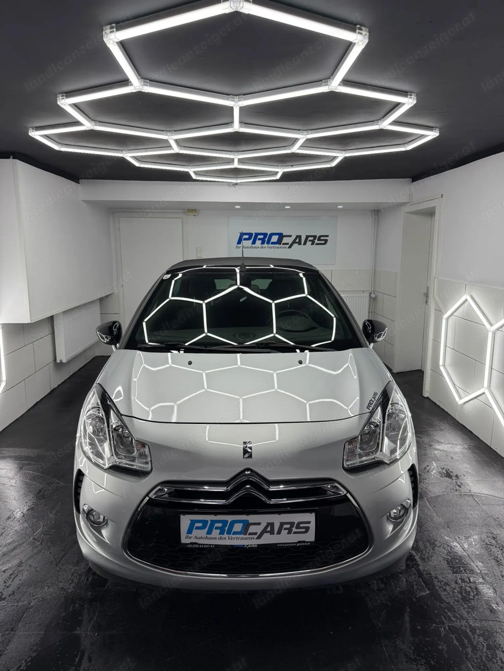 Citroen DS3 Cabrio Nur 49.000KM Citroen DS3 Cabrio Nur 49.000KM