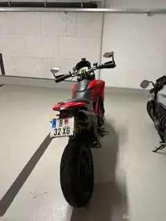 Ducati Hypermotard 821