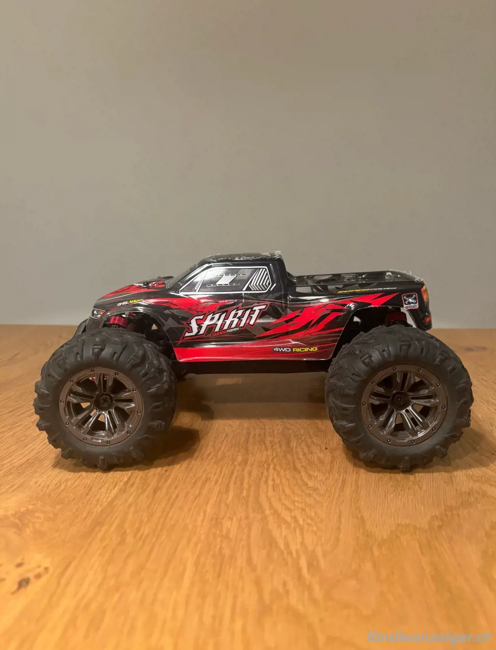 VATOS SPIRIT ferngesteuertes Auto