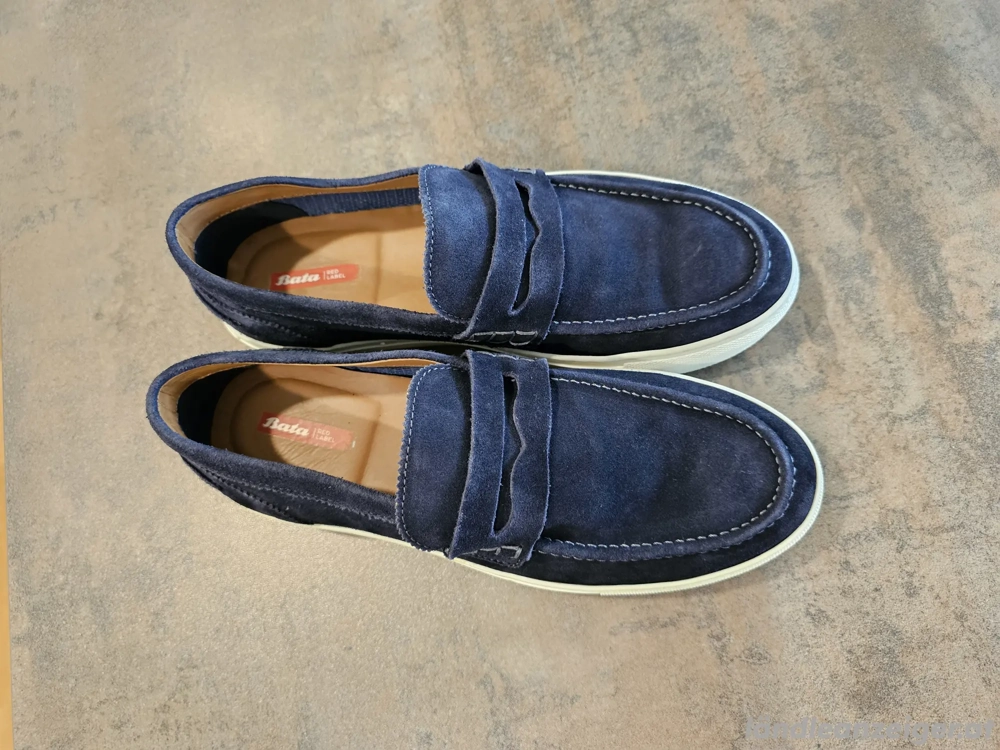 *NEUE* Echtleder Slipper Gr. 42