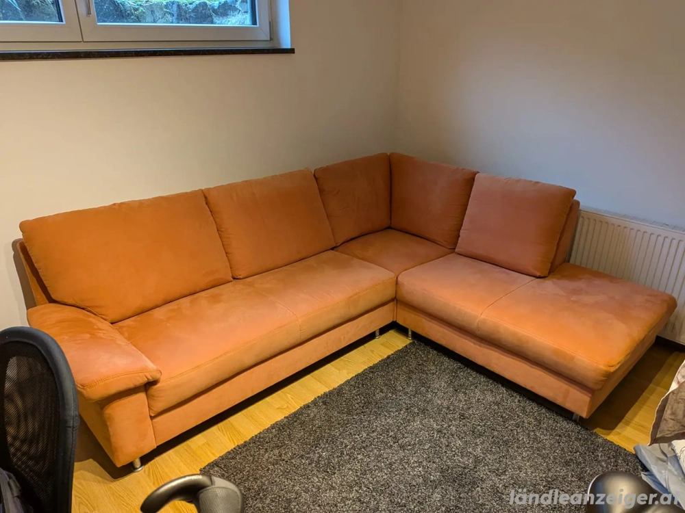 Couch gratis abzugeben