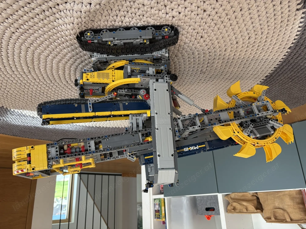 Lego Schaufelbagger 42055