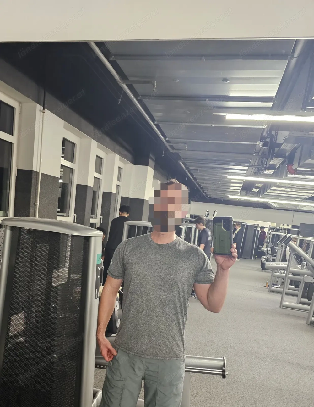 Suche Frau die erotische Massage anbietet.