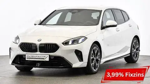 BMW 120i 5-Türer // M Sportpaket // Head Up Display // Anhängerkupplung