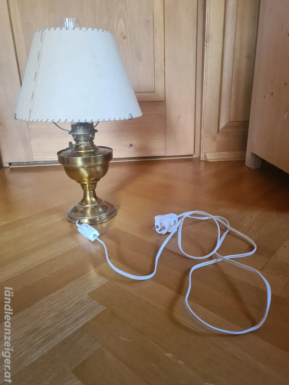 Elektrische Tischlampe