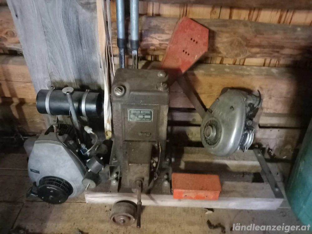 Bernard Standmotor