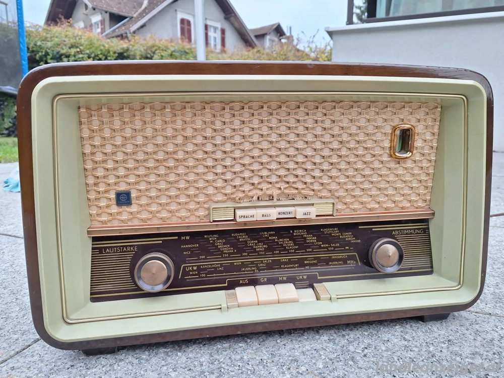 Röhrenradio Hornyphon UKW W367A