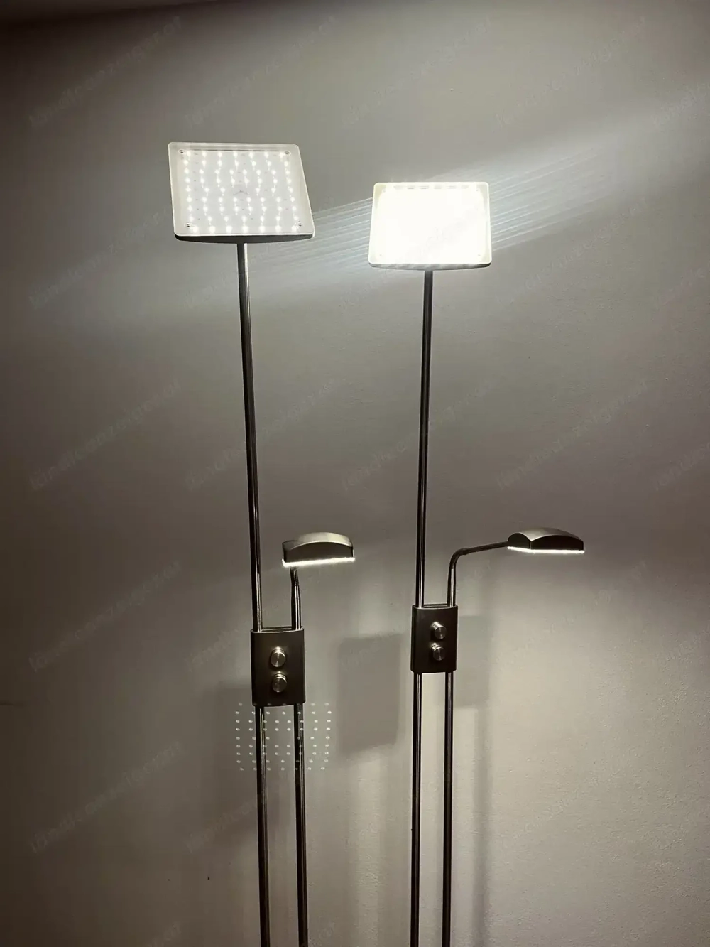 LED-Stehlampen aus Edelstahl