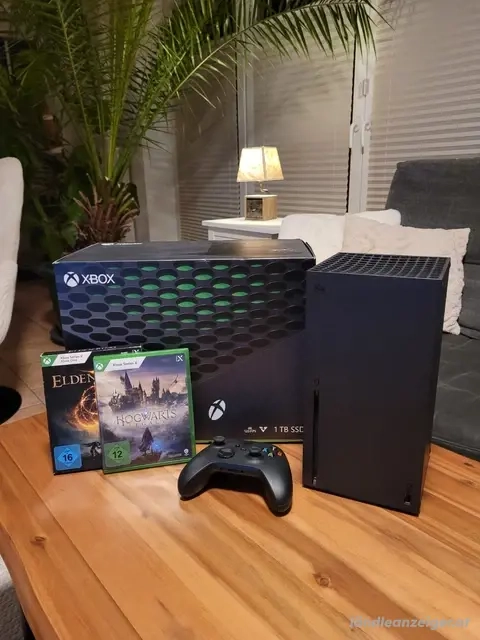 Xbox Series X inkl. Controller sowie 2 Spiele