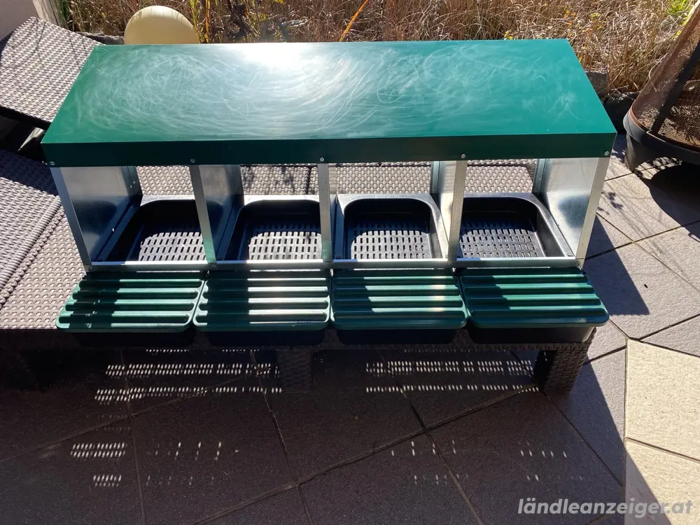 Legenest für Hühner