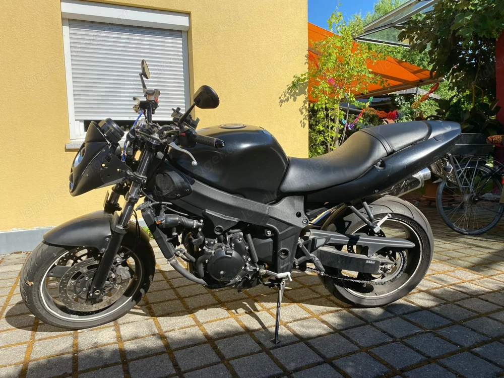 Triumph Speed Four Naked Bike