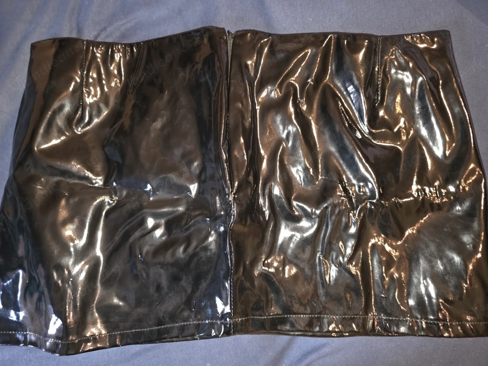 Lack Rock Schwarz mit Zipp