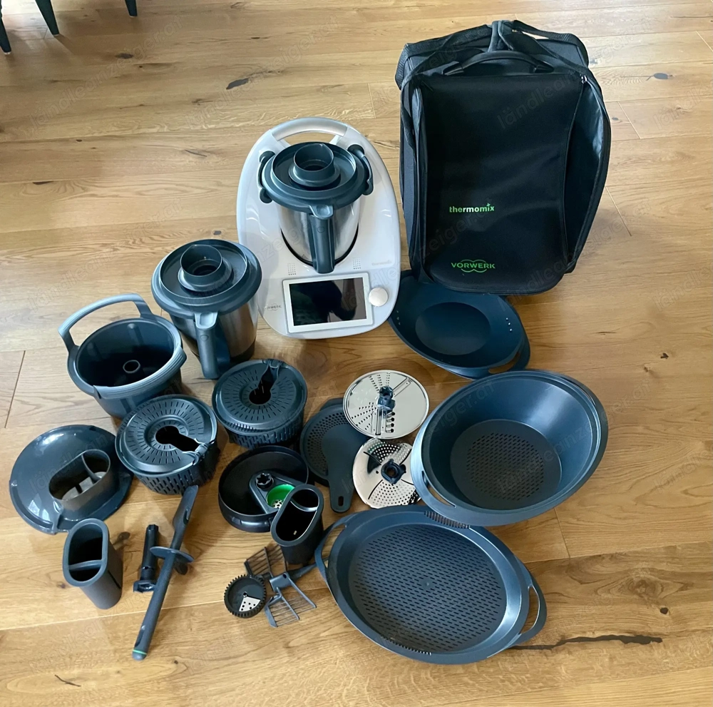 TM6 mit 2. Mixtopf, Gemüsestyler, Kartoffel-Peeler, Tasche & Koffer   wie neu! 5 Jahre Garantie
