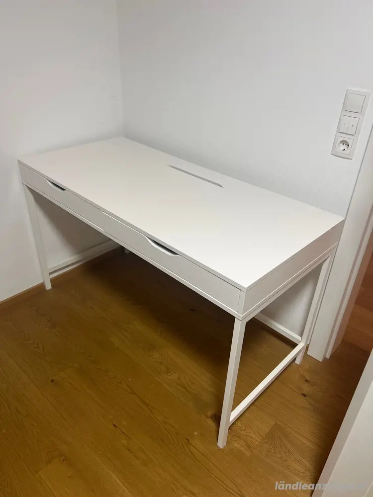 Schreibtisch Ikea