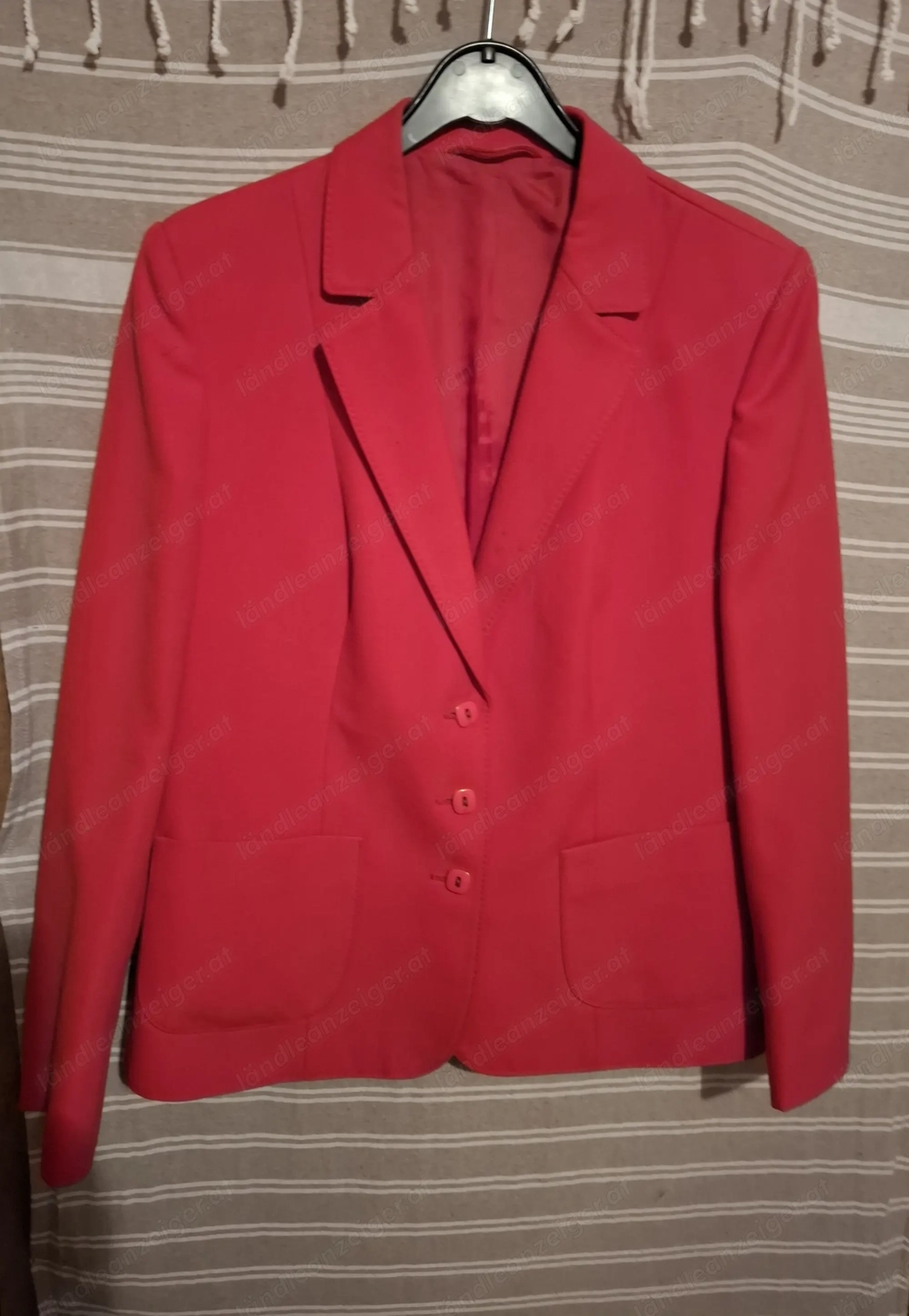 Diverse Damenbekleidung günstig zu verkaufen 