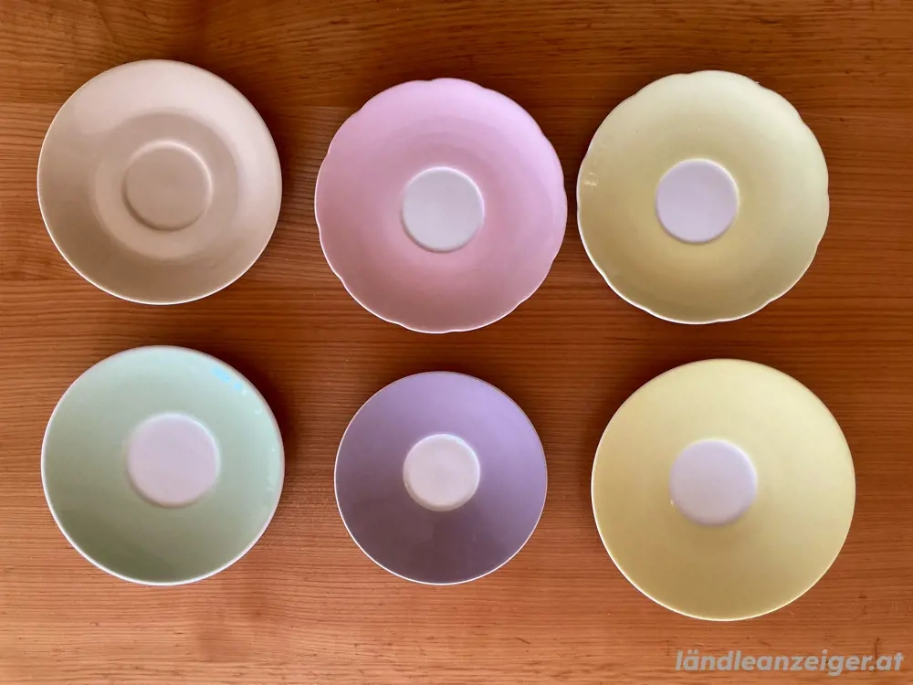 Lilienporzellan Unterteller