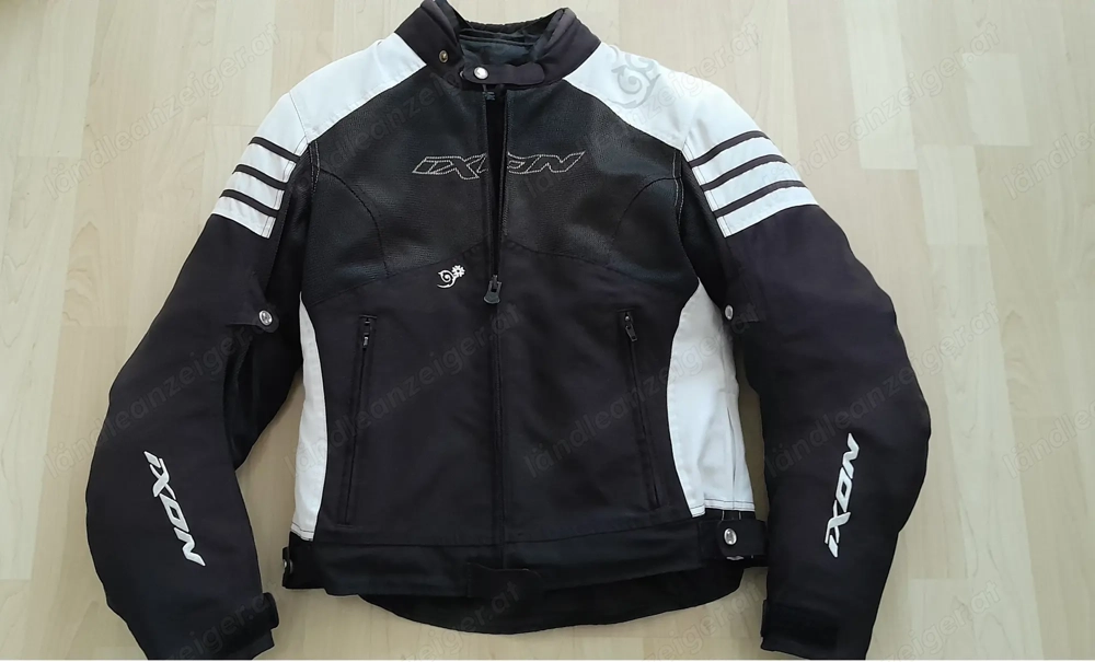 Damen Ganz-Jahres- Motorradjacke Gr. M 