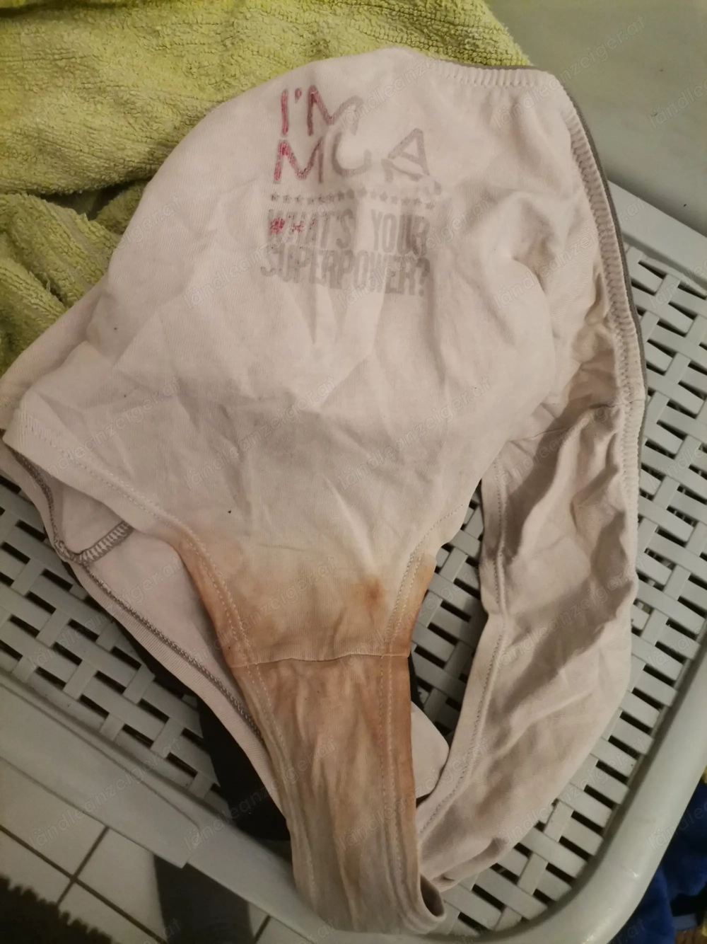 Getragene Frauenunterwäsche