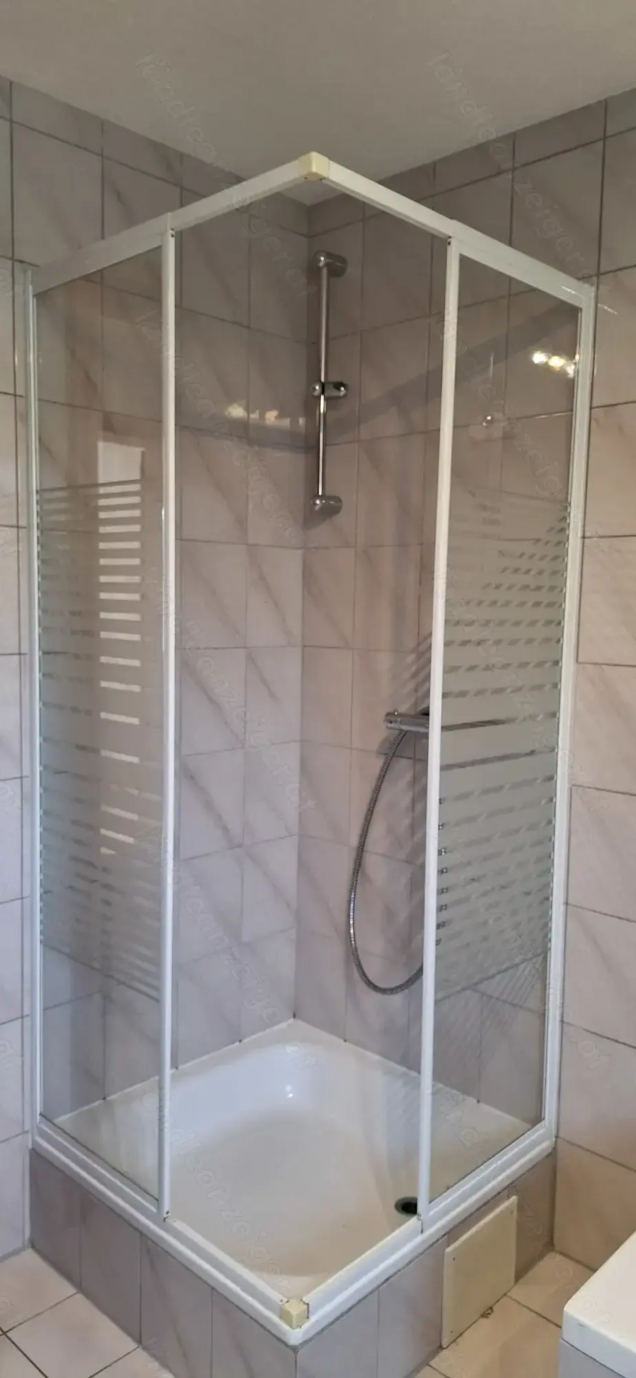 DUSCHWAND Glas Eckeinstieg 80 x 80 cm