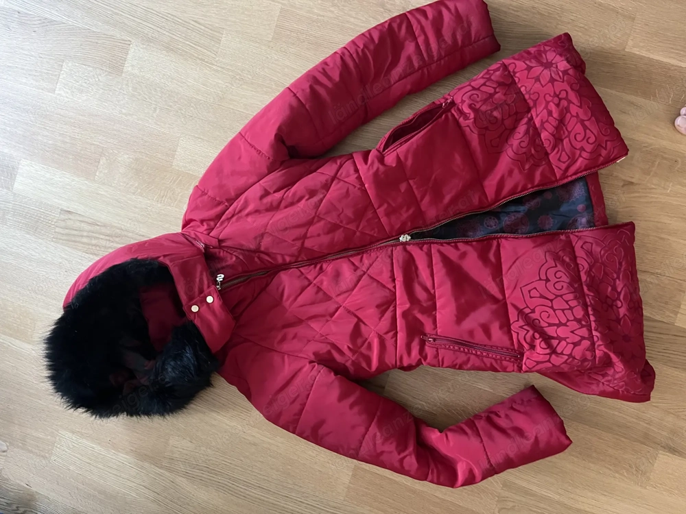 Desigual Winterjacke Gr. 38 rot