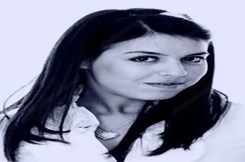 Einen Mann, der sich eine Frau mit Herz und Verstand als Partnerin wünscht, den suche ich