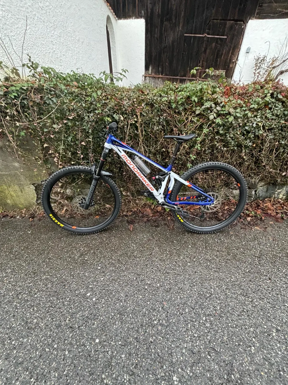 Mondraker superfoxy 2021