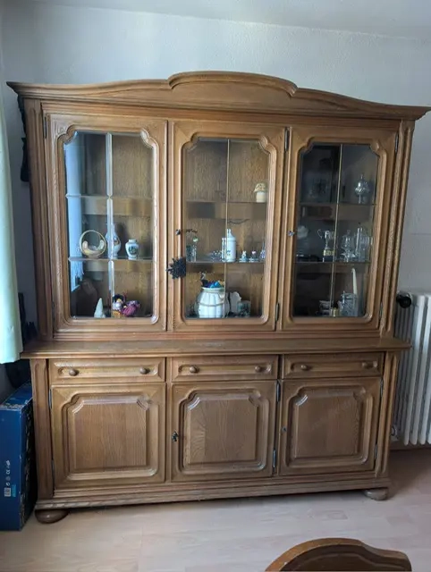 GRATIS - Buffet Schrank zu verschenken 