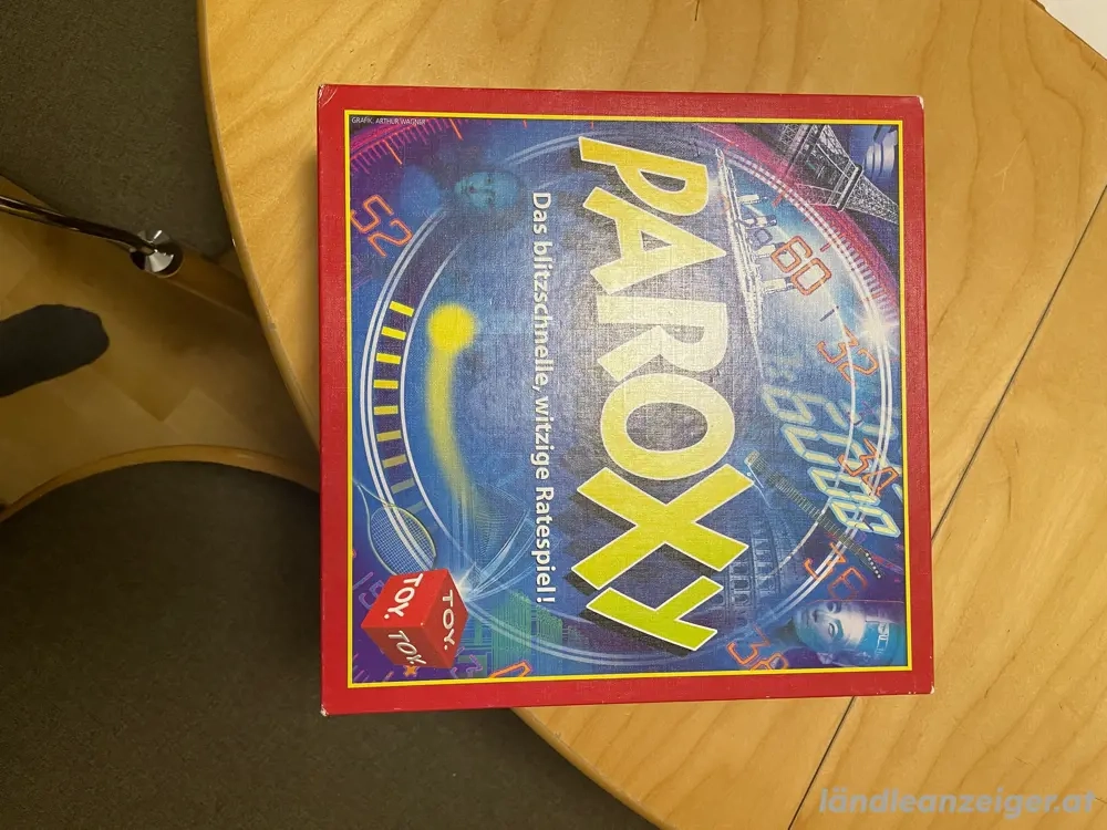 Paroxy Spiel (vollständig)
