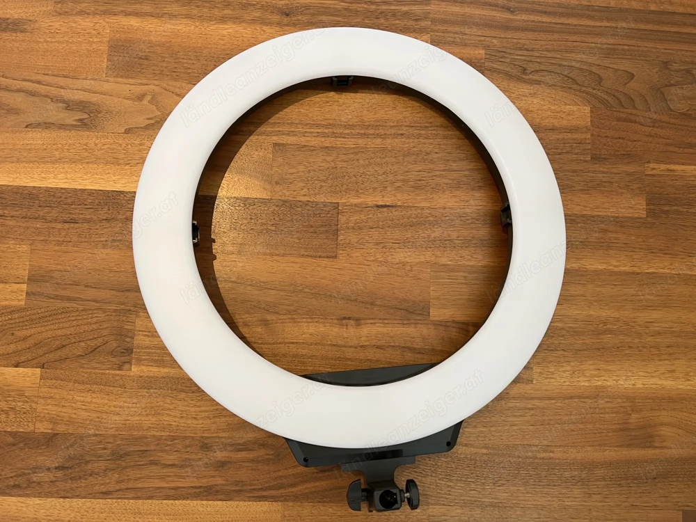 LED-Ringlicht Bi-Color, Durchmesser 48cm, von Rollei