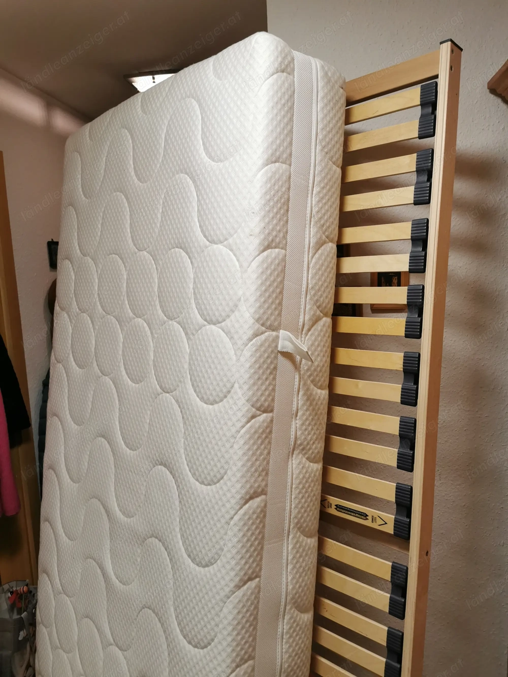 Matratze + Lattenrost