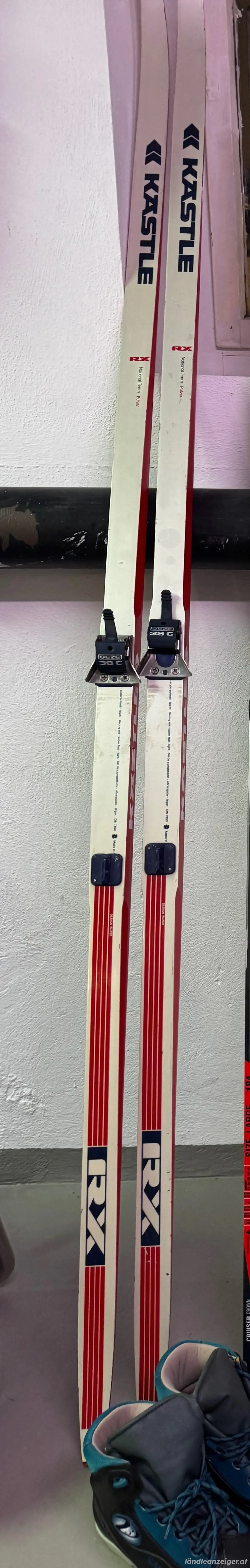 Kästle Langlaufski mit Stöcken und Schuhe 