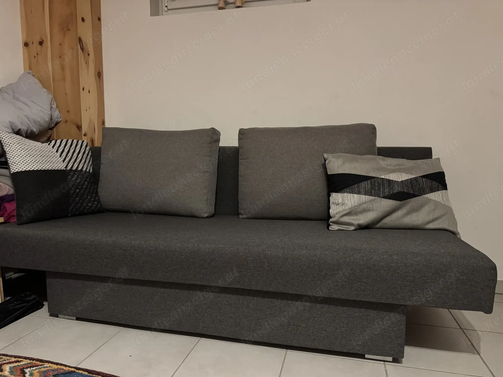 Couch ausziehbar 