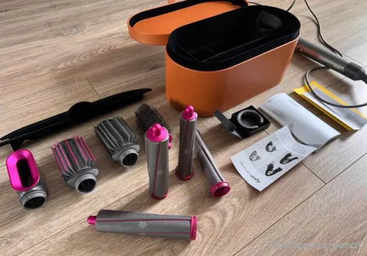 Dyson airwrap 