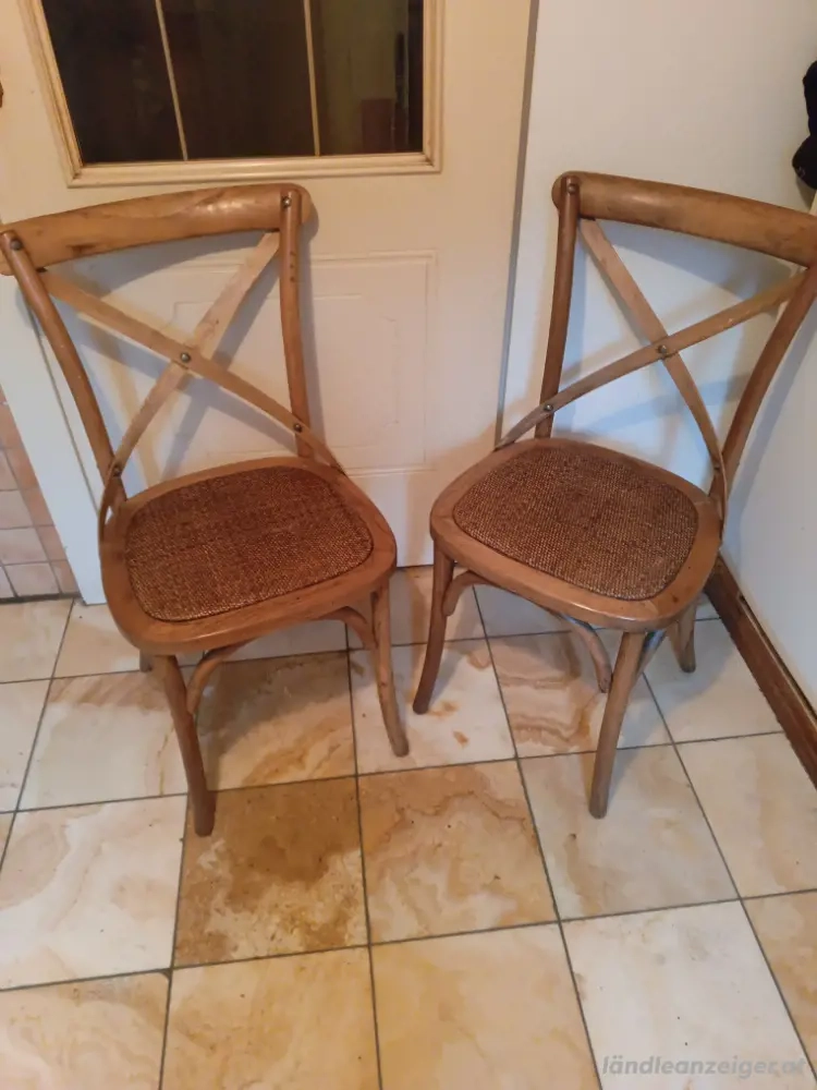   Bistrostühle Vollholz  rustikal 