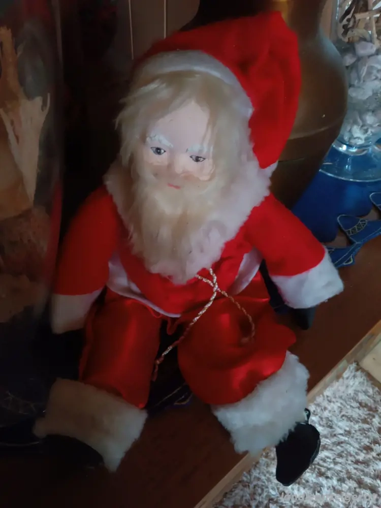 Weihnachtsmann Handarbeit 