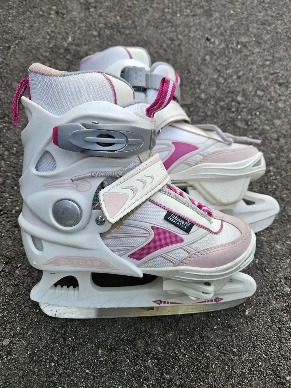 Kinder-Schlittschuhe verstellbar