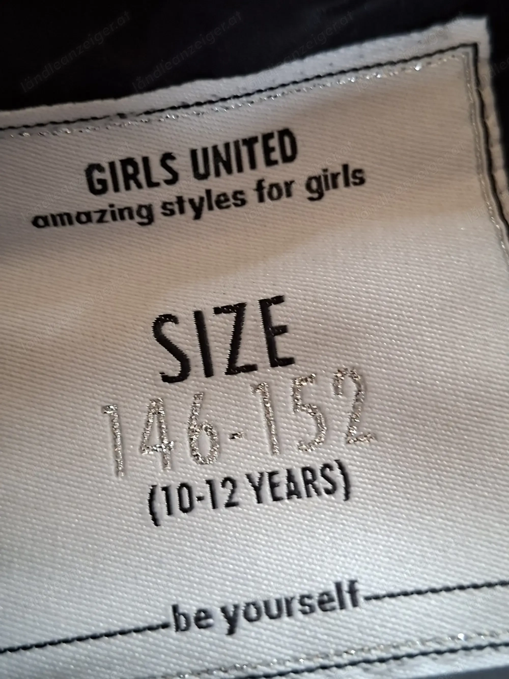 Schwarzer Mädchen-Winterparka 