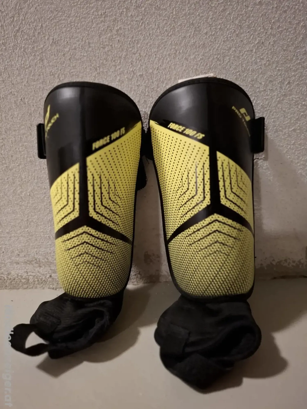 Fussball Schienbeinschützer Pro Touch Kinder Grösse S