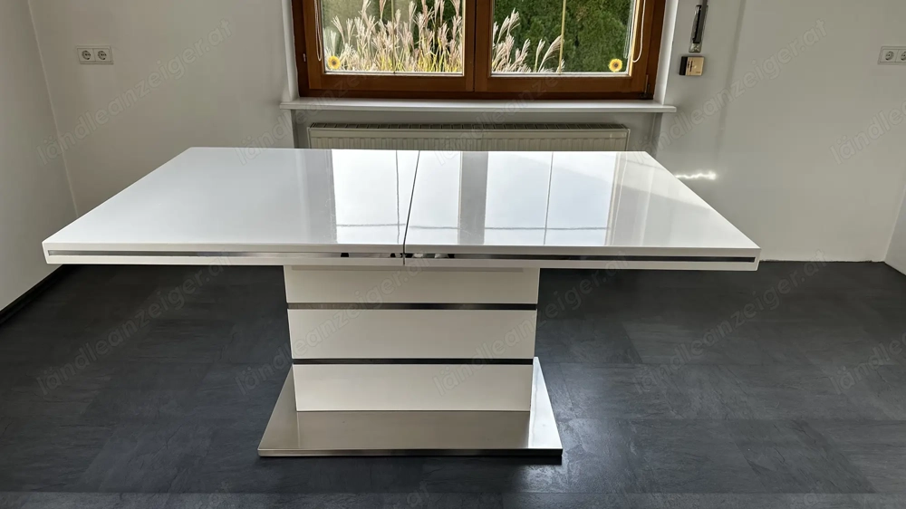 Stabiler Esstisch ausziehbar 