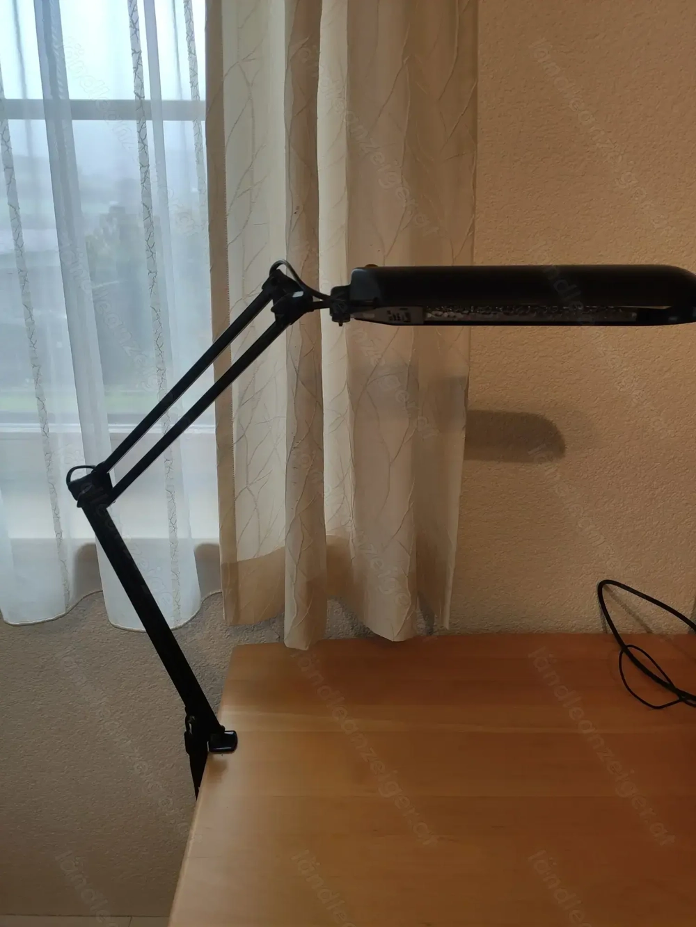 Schreibtischlampe schwenkbar